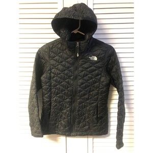The North Face  girls size 10/12 black quilted hooded jacket coat